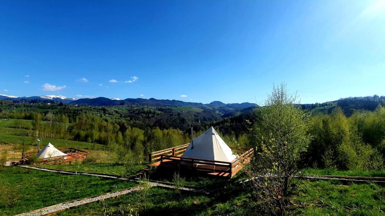 La Odai Bran  Buitenkant foto